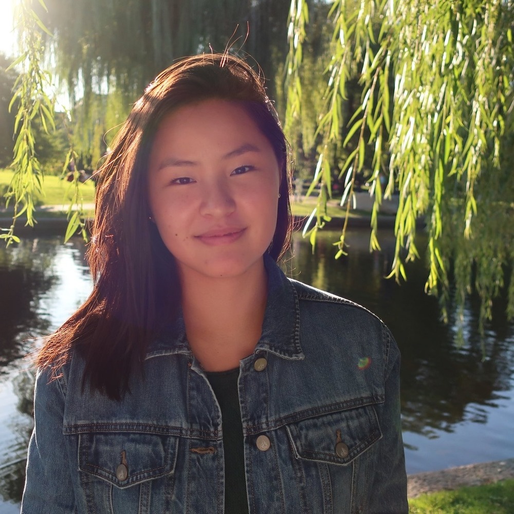 Meet your Posher, Lia